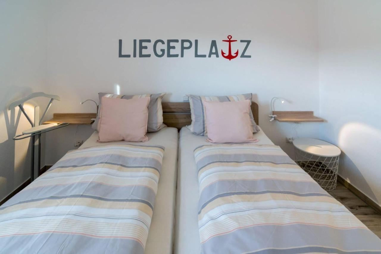 Ferienwohnung Liegeplatz دورنوميرسيال المظهر الخارجي الصورة